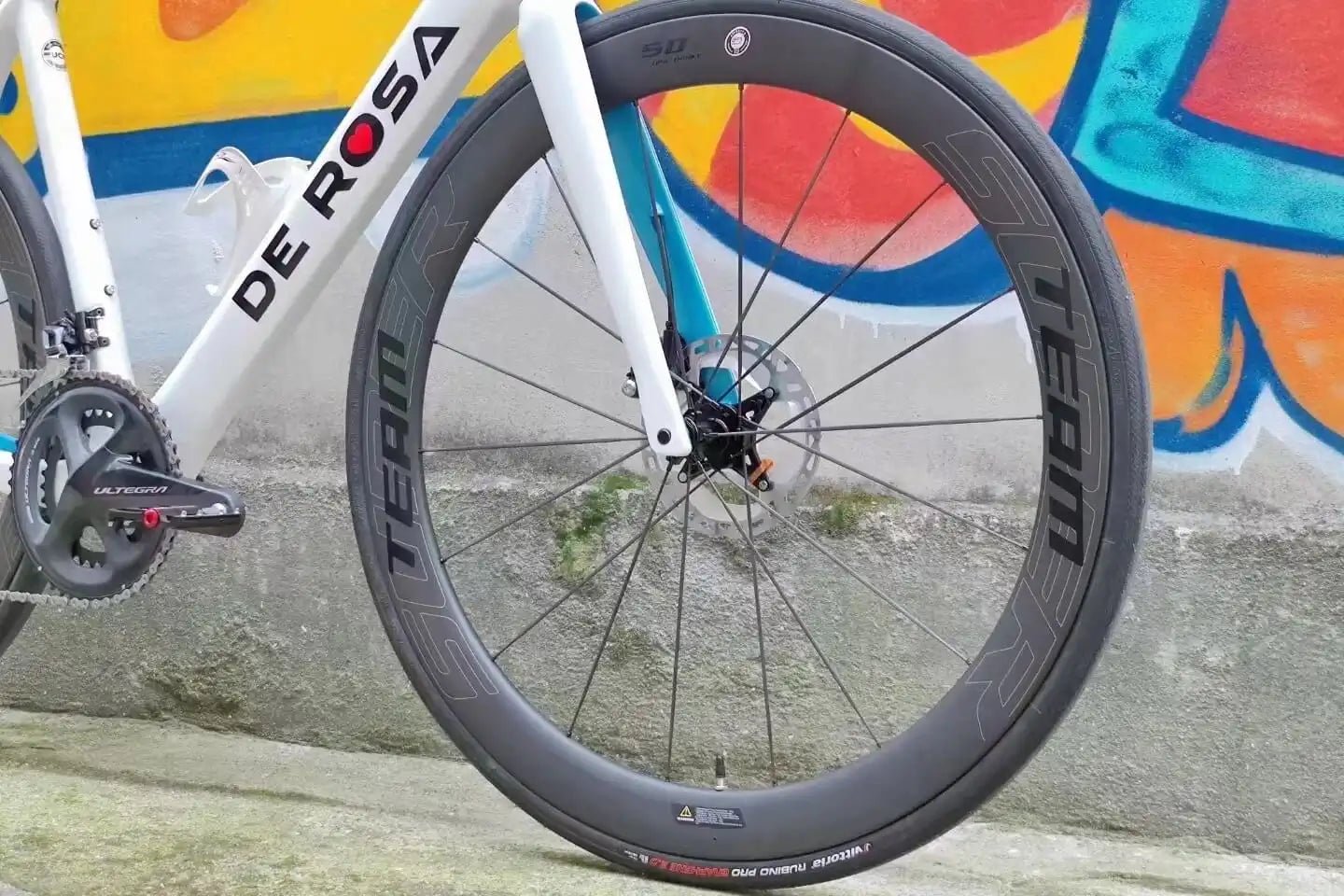 How to keep warm and sweat when riding in winter - Superteam Wheels
