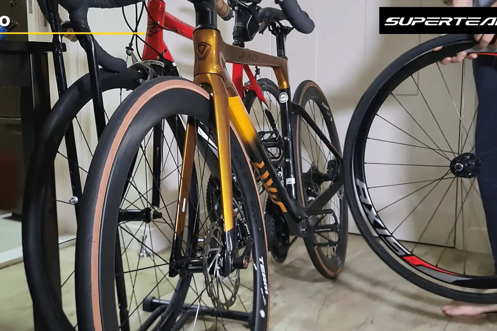 How to Change Road Bike Wheelsets (Complete Guide) Clincher Tube Type Tires, Disc & Rim Brakes - Superteam Wheels