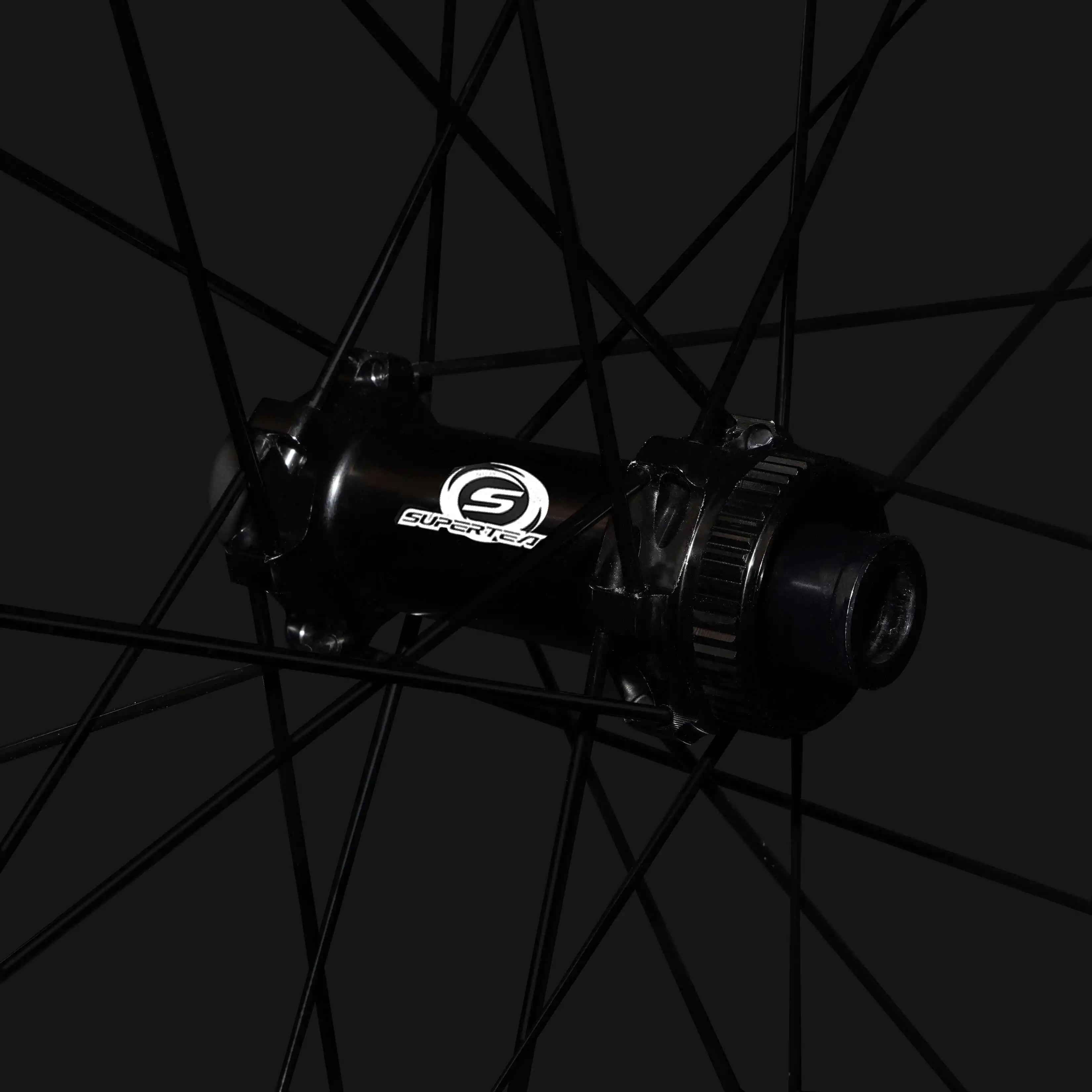 Classic PRO D28 - 45 Disc Brake White Decals PILLAR WING21 Spokes - Superteam Wheels