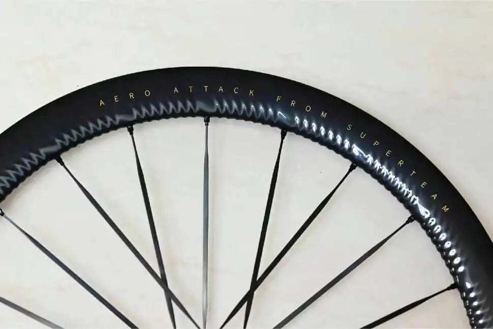 Superteam Carbon spokes or steel spokes? These differences affect your choice!