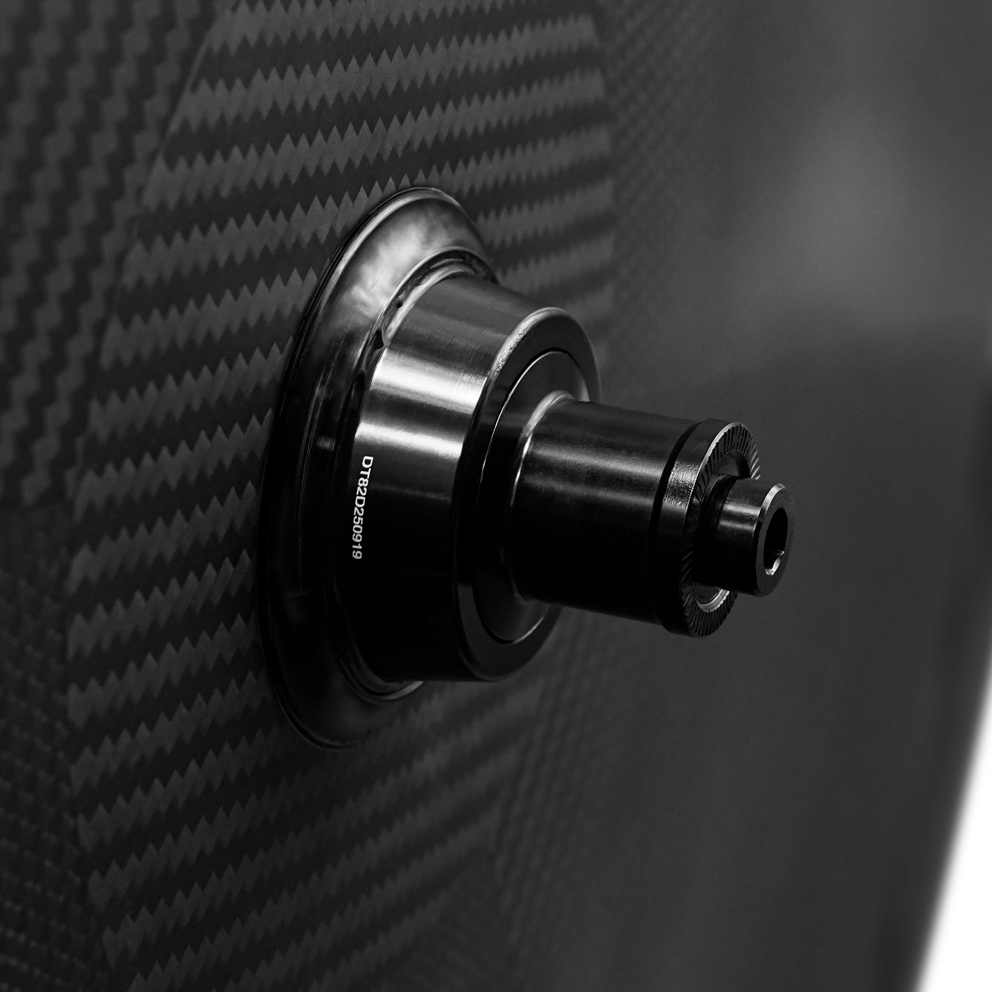 Superteam-aero-triathlon-carbon-wheelset